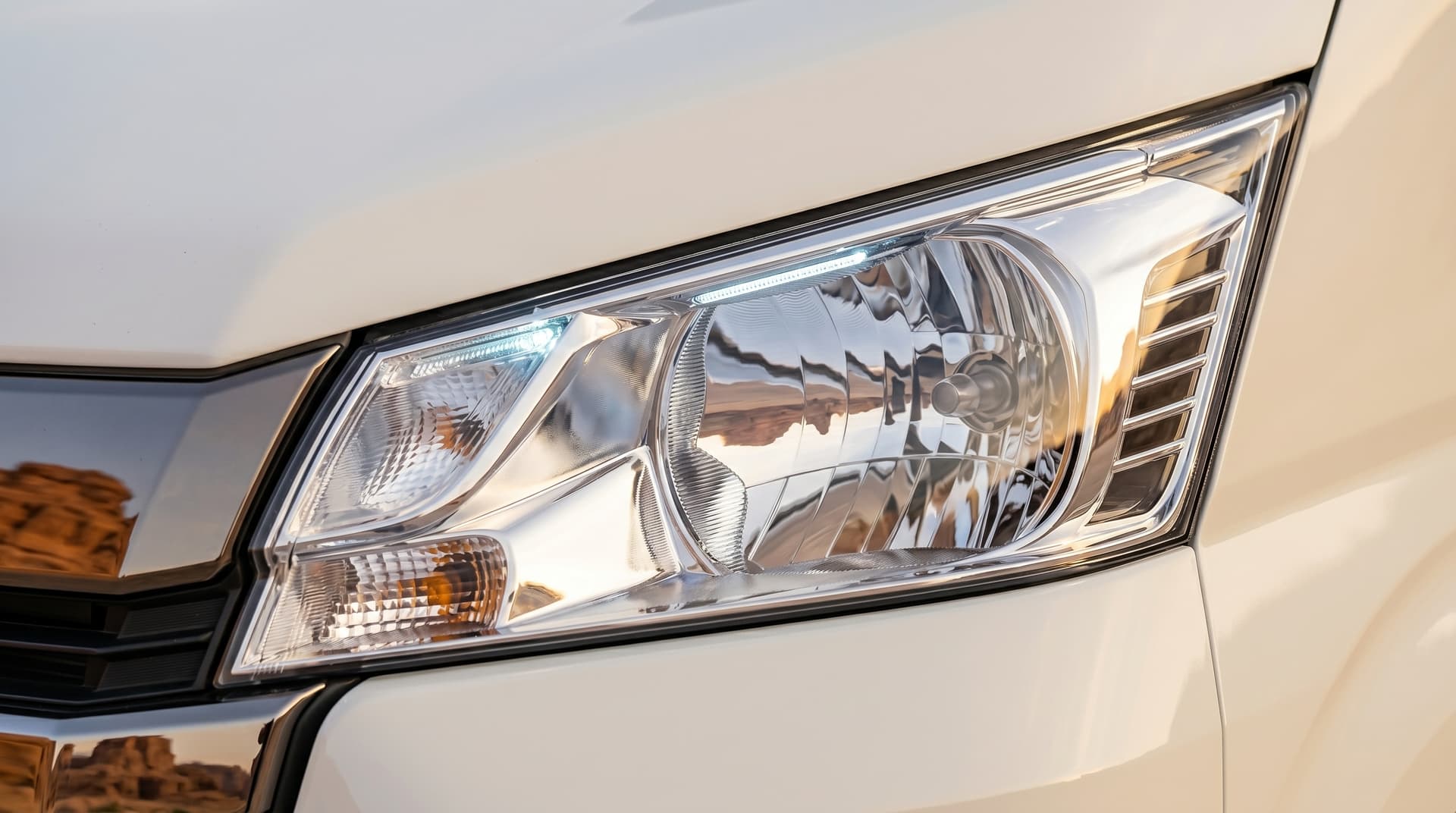 Toyota Hiace 2026 LED headlights