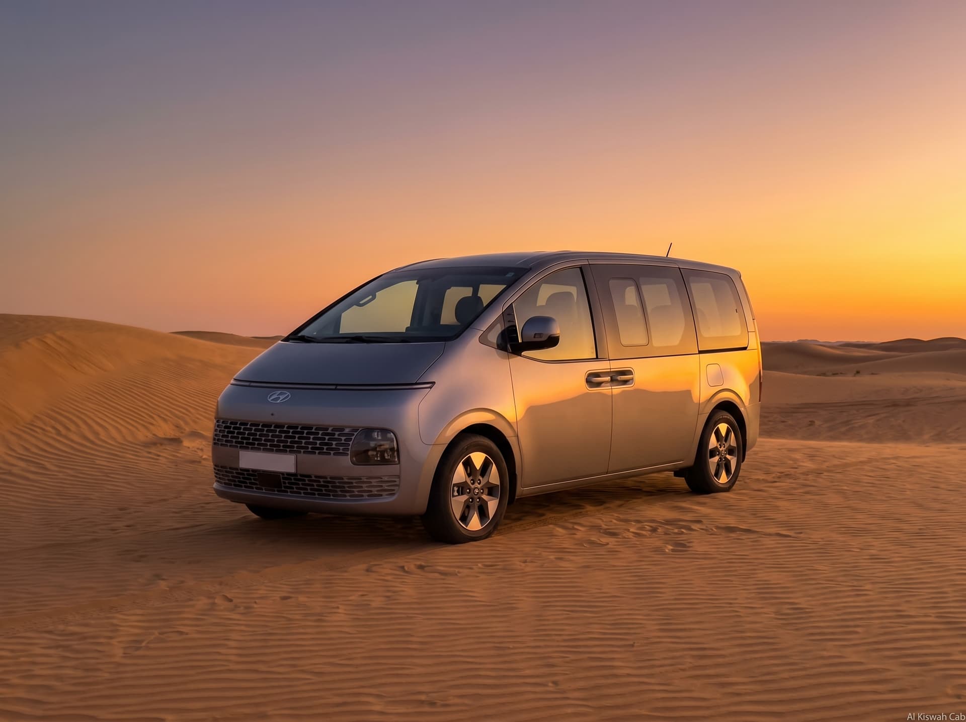 Hyundai Staria Gallery Image 2